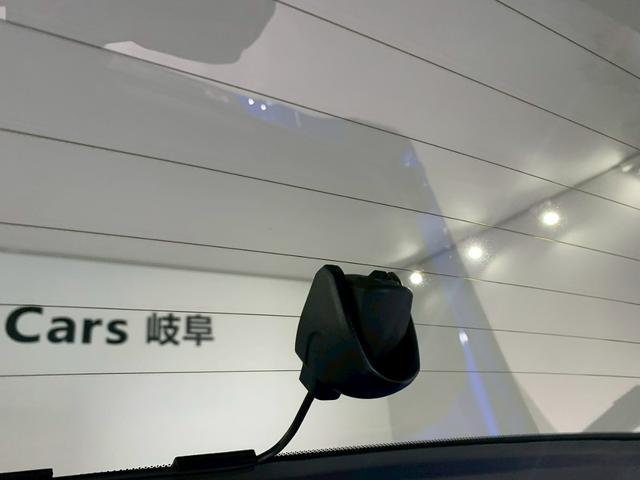 シビック ＥＸ　ＭＴ　シートヒーター　ＡＷ　ドラレコ　Ｒカメ　パーキングセンサー　衝突被害軽減ブレーキ　スマートキーシステム　１オーナー車　禁煙　ＬＥＤライト　地デジフルセグ　ナビＴＶ　シートＨ　オートエアコン（25枚目）