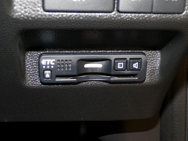 フリード+ハイブリッド ハイブリッド・クロスターホンダセンシング Bluetooth接続両側電動スライドドアドラレコETCインターナビフルセグTV純正アルミホイールスマートキー 禁煙 バックカメラ シートヒーター 地デジフルセグ 両側電動ドア サイドエアバッグ(7枚目)