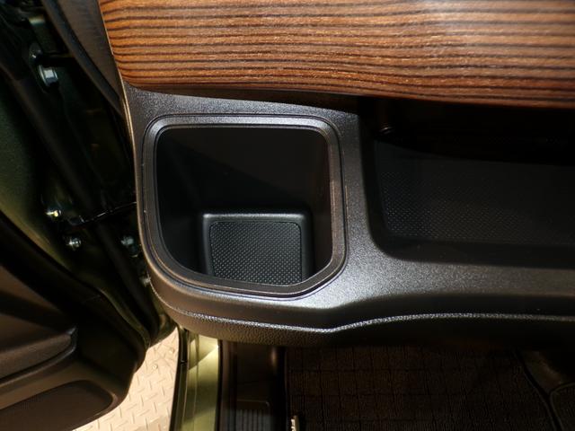 フリード+ハイブリッド ハイブリッド・クロスターホンダセンシング Bluetooth接続両側電動スライドドアドラレコETCインターナビフルセグTV純正アルミホイールスマートキー 禁煙 バックカメラ シートヒーター 地デジフルセグ 両側電動ドア サイドエアバッグ(29枚目)