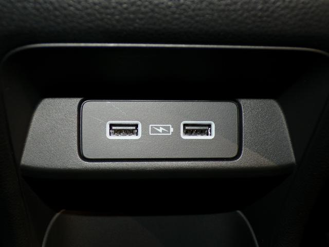 ヴェゼル ｅ：ＨＥＶＺ　Ｂｌｕｅｔｏｏｔｈ接続電動リアゲートシートヒーターワイヤレス充電器ドラレコＥＴＣ純正アルミホイールスマートキー　衝突回避支援ブレーキ機能　１オナ　スマキ　Ｐトランク　フルオートエアコン　Ｄレコ　Ｒカメ（17枚目）