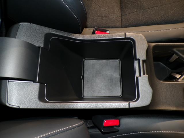 ヴェゼル ｅ：ＨＥＶＺ　Ｂｌｕｅｔｏｏｔｈ接続電動リアゲートシートヒーターワイヤレス充電器ドラレコＥＴＣ純正アルミホイールスマートキー　衝突回避支援ブレーキ機能　１オナ　スマキ　Ｐトランク　フルオートエアコン　Ｄレコ　Ｒカメ（28枚目）