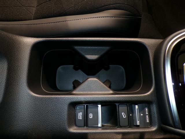 ヴェゼル ｅ：ＨＥＶＺ　Ｂｌｕｅｔｏｏｔｈ接続電動リアゲートシートヒーターワイヤレス充電器ドラレコＥＴＣ純正アルミホイールスマートキー　衝突回避支援ブレーキ機能　１オナ　スマキ　Ｐトランク　フルオートエアコン　Ｄレコ　Ｒカメ（30枚目）