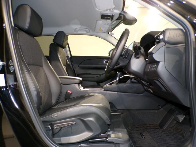 ヴェゼル ｅ：ＨＥＶＺ　Ｂｌｕｅｔｏｏｔｈ接続電動リアゲートシートヒーターＥＴＣインターナビフルセグＴＶ純正アルミホイールスマートキー　衝突回避支援ブレーキ機能　１オナ　スマキ　Ｐトランク　フルオートエアコン　エアバッグ（37枚目）