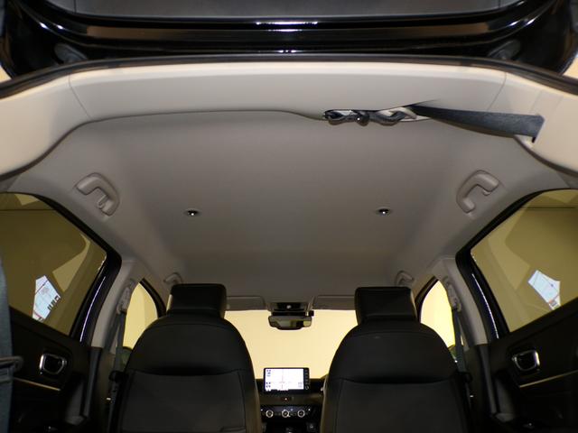 ヴェゼル ｅ：ＨＥＶＺ　Ｂｌｕｅｔｏｏｔｈ接続電動リアゲートシートヒーターＥＴＣインターナビフルセグＴＶ純正アルミホイールスマートキー　衝突回避支援ブレーキ機能　１オナ　スマキ　Ｐトランク　フルオートエアコン　エアバッグ（46枚目）