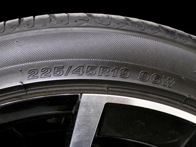 ヴェゼル ｅ：ＨＥＶＺ　Ｂｌｕｅｔｏｏｔｈ接続電動リアゲートシートヒーターＥＴＣインターナビフルセグＴＶ純正アルミホイールスマートキー　衝突回避支援ブレーキ機能　１オナ　スマキ　Ｐトランク　フルオートエアコン　エアバッグ（57枚目）