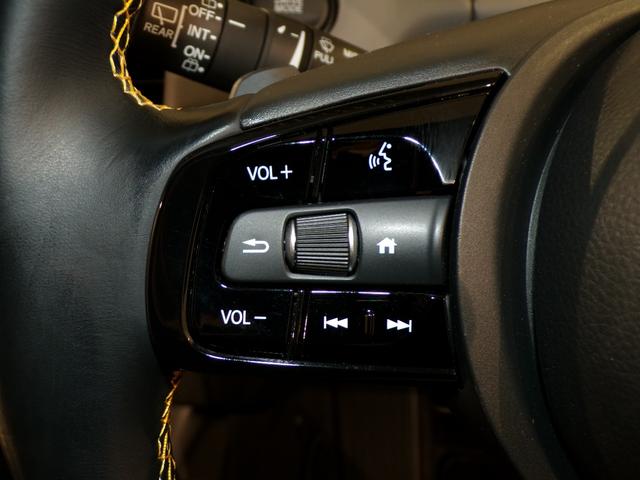 フィット ｅ：ＨＥＶＲＳ　Ｂｌｕｅｔｏｏｔｈ接続ドラレコＥＴＣインターナビフルセグＴＶ純正アルミホイールスマートキー　エアバッグ　ナビ＆ＴＶ　パワーウィンドウ　助手席エアバッグ　Ｄレコ　フルセグテレビ　ＬＥＤヘッドランプ　禁煙（17枚目）