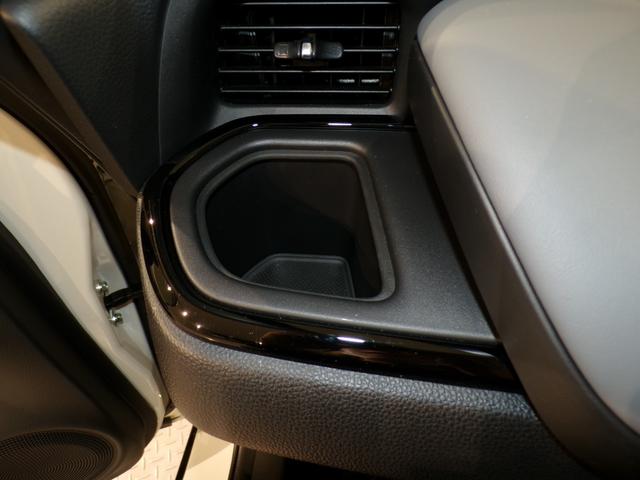 フィット ｅ：ＨＥＶＲＳ　Ｂｌｕｅｔｏｏｔｈ接続ドラレコＥＴＣインターナビフルセグＴＶ純正アルミホイールスマートキー　エアバッグ　ナビ＆ＴＶ　パワーウィンドウ　助手席エアバッグ　Ｄレコ　フルセグテレビ　ＬＥＤヘッドランプ　禁煙（30枚目）