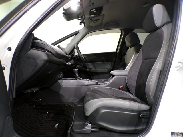 フィット ｅ：ＨＥＶＲＳ　Ｂｌｕｅｔｏｏｔｈ接続ドラレコＥＴＣインターナビフルセグＴＶ純正アルミホイールスマートキー　エアバッグ　ナビ＆ＴＶ　パワーウィンドウ　助手席エアバッグ　Ｄレコ　フルセグテレビ　ＬＥＤヘッドランプ　禁煙（37枚目）