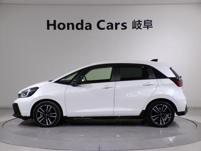 フィット ｅ：ＨＥＶＲＳ　Ｂｌｕｅｔｏｏｔｈ接続ドラレコＥＴＣインターナビフルセグＴＶ純正アルミホイールスマートキー　エアバッグ　ナビ＆ＴＶ　パワーウィンドウ　助手席エアバッグ　Ｄレコ　フルセグテレビ　ＬＥＤヘッドランプ　禁煙（49枚目）