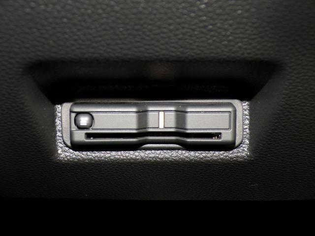 ＷＲ－Ｖ Ｚ＋ブラックスタイル　Ｂｌｕｅｔｏｏｔｈ接続ドラレコＥＴＣインターナビフルセグＴＶ純正アルミホイールスマートキー　オートクルーズコントロール　ＬＥＤヘッドランプ　盗難防止システム　衝突被害軽減システム　ＵＳＢ　リアカメラ（7枚目）