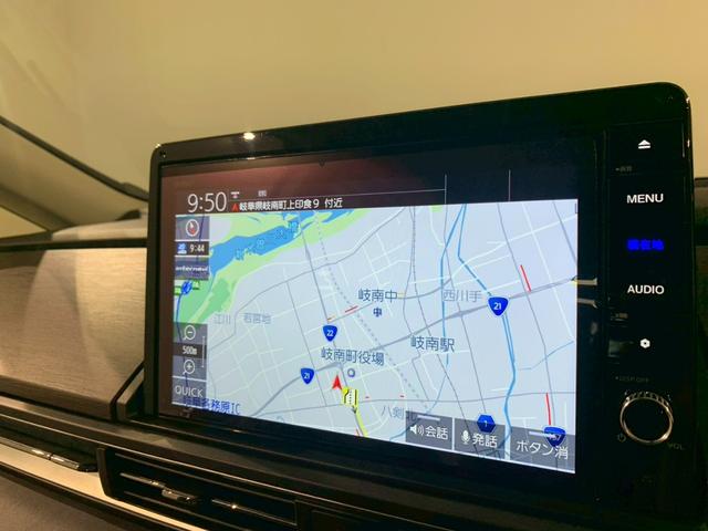 オデッセイハイブリッド ｅ：ＨＥＶアブソルート　フルセグＴＶ　ＡＷ　両側電動スライドドア　メモリナビ　サイドカーテンエアバック　衝突被害軽減ブレーキ　ＬＥＤヘッドランプ　記録簿　クリアランスソナー　両電動ドア　禁煙　ＤＶＤ　バックカメラ　３列シート（4枚目）