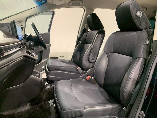 オデッセイハイブリッド ｅ：ＨＥＶアブソルート　フルセグＴＶ　ＡＷ　両側電動スライドドア　メモリナビ　サイドカーテンエアバック　衝突被害軽減ブレーキ　ＬＥＤヘッドランプ　記録簿　クリアランスソナー　両電動ドア　禁煙　ＤＶＤ　バックカメラ　３列シート（22枚目）