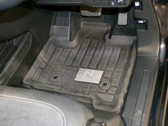 N-ONE プレミアムツアラー Bluetooth接続シートヒータードラレコETCインターナビフルセグTV純正アルミホイールスマートキー Pセンサー ターボエンジン 禁煙 カーテンエアバック 記録簿 LEDランプ USB接続 イモビ(33枚目)