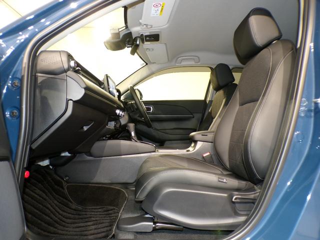 ヴェゼル ｅ：ＨＥＶＺ　Ｂｌｕｅｔｏｏｔｈ接続電動リアゲートシートヒーターワイヤレス充電器ドラレコＥＴＣインターナビフルセグＴＶ純正アルミホイールスマートキー　衝突回避支援ブレーキ機能　１オナ　スマキ　Ｐトランク　Ｄレコ（39枚目）