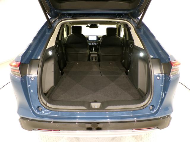 ヴェゼル ｅ：ＨＥＶＺ　Ｂｌｕｅｔｏｏｔｈ接続電動リアゲートシートヒーターワイヤレス充電器ドラレコＥＴＣインターナビフルセグＴＶ純正アルミホイールスマートキー　衝突回避支援ブレーキ機能　１オナ　スマキ　Ｐトランク　Ｄレコ（46枚目）