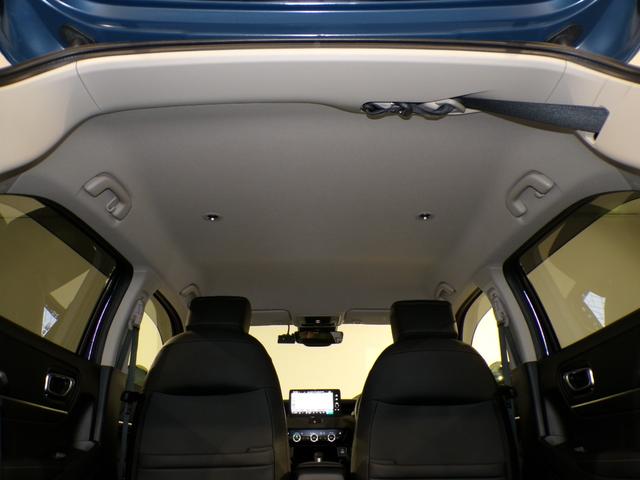 ヴェゼル ｅ：ＨＥＶＺ　Ｂｌｕｅｔｏｏｔｈ接続電動リアゲートシートヒーターワイヤレス充電器ドラレコＥＴＣインターナビフルセグＴＶ純正アルミホイールスマートキー　衝突回避支援ブレーキ機能　１オナ　スマキ　Ｐトランク　Ｄレコ（47枚目）