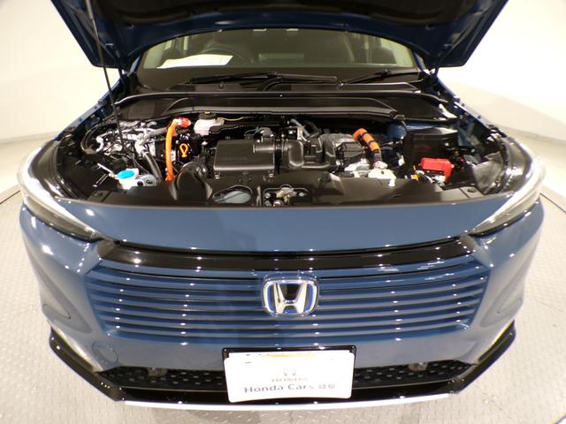 ヴェゼル ｅ：ＨＥＶＺ　Ｂｌｕｅｔｏｏｔｈ接続電動リアゲートシートヒーターワイヤレス充電器ドラレコＥＴＣインターナビフルセグＴＶ純正アルミホイールスマートキー　衝突回避支援ブレーキ機能　１オナ　スマキ　Ｐトランク　Ｄレコ（59枚目）