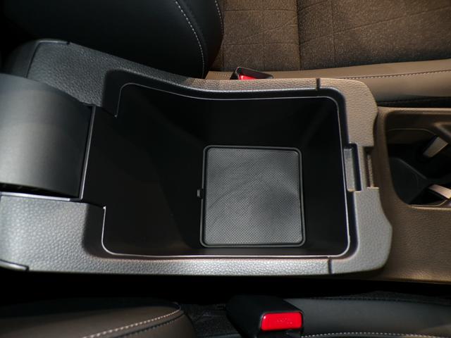 ヴェゼル ｅ：ＨＥＶＺ　Ｂｌｕｅｔｏｏｔｈ接続電動リアゲートシートヒーターワイヤレス充電器ドラレコＥＴＣインターナビフルセグＴＶ純正アルミホイールスマートキー　衝突回避支援ブレーキ機能　１オナ　スマキ　Ｐトランク　Ｄレコ（29枚目）