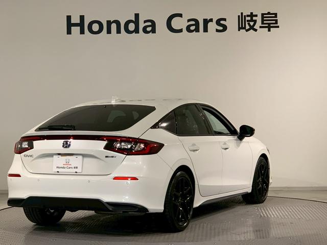 シビック e:HEV シートヒーター フルセグTV メモリナビ 盗難防止システム クリアランスソナー オートクルーズコントロール 地デジフルセグ 後カメラ 1オーナー車 USBポート パワーステアリング 禁煙 LEDライト(2枚目)