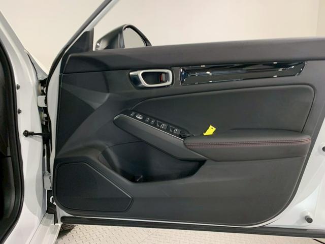 シビック e:HEV シートヒーター フルセグTV メモリナビ 盗難防止システム クリアランスソナー オートクルーズコントロール 地デジフルセグ 後カメラ 1オーナー車 USBポート パワーステアリング 禁煙 LEDライト(23枚目)