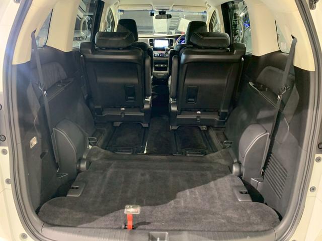 オデッセイハイブリッド ハイブリッドアブソルート・ＥＸホンダセンシング　両側電動スライドドア　フルセグ　メモリナビ　衝突被害軽減Ｓ　Ｂカメラ　ＰＷシート　ＬＥＤライト　地上デジタル　３列シート　ドライブレコーダ　オートクルーズ　オートエアコン　ＵＳＢ　ＥＳＣ　オットマン（27枚目）