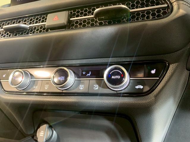 ZR-V e:HEVZ特別仕様車ブラックスタイル シートヒーター フルセグ メモリナビ アラウンドビューモニター LEDヘッドランプ スマ-トキ- クルコン ETC車載器 電動シート 禁煙 ドライブレコーダー 記録簿 本革シート バックカメラ ESC(15枚目)