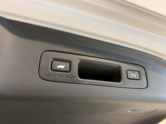 ZR-V e:HEVZ特別仕様車ブラックスタイル シートヒーター フルセグ メモリナビ アラウンドビューモニター LEDヘッドランプ スマ-トキ- クルコン ETC車載器 電動シート 禁煙 ドライブレコーダー 記録簿 本革シート バックカメラ ESC(30枚目)