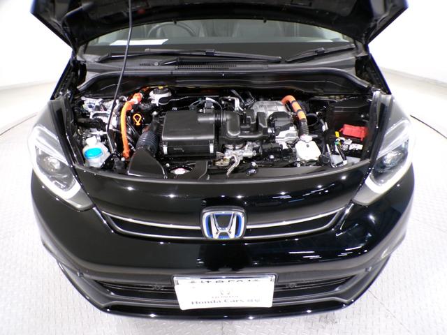 フィット ｅ：ＨＥＶホーム　Ｂｌｕｅｔｏｏｔｈ接続ドラレコＥＴＣスマートキー　前後誤発進抑制機能　助手席エアバッグ　運転席エアバッグ　１オナ　アイドリングストップ　禁煙　ＬＥＤライト　バックカメラ　ＡＢＳ　サイドエアバッグ（57枚目）