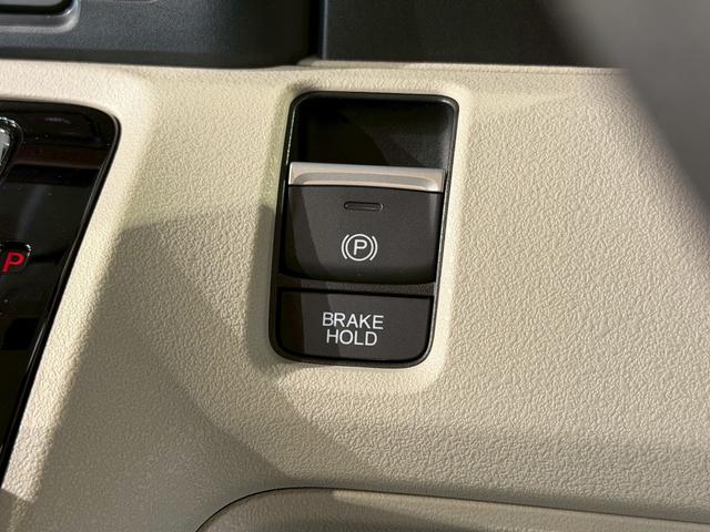 Ｎ－ＢＯＸ ファッションスタイル　当社デモカー　両側電動スライドドア　シートヒーター　禁煙　ソナー　盗難防止装置　スマートキ　ＬＥＤランプ　ＥＴＣ　バックモニター　１オーナー　サイドカーテンエアバック　ドライブレコーダー　クルコン（17枚目）