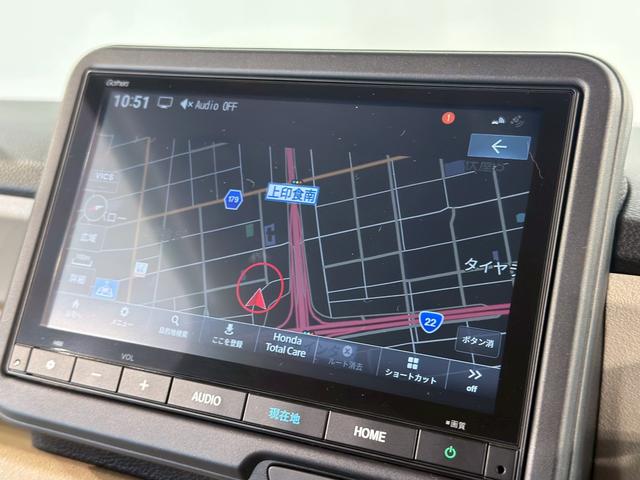 Ｎ－ＢＯＸ ベースグレード　当社デモカー　ドラレコ　フルセグ　シートヒーター　衝突軽減システム　スマートキ－　禁煙　カーテンエアバック　イモビライザー　ＥＣＯモード　横滑り防止　オートクルーズ　ＬＥＤヘッドライト　キーフリー（4枚目）