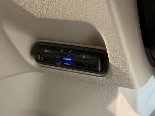 Ｎ－ＢＯＸ ベースグレード　当社デモカー　ドラレコ　フルセグ　シートヒーター　衝突軽減システム　スマートキ－　禁煙　カーテンエアバック　イモビライザー　ＥＣＯモード　横滑り防止　オートクルーズ　ＬＥＤヘッドライト　キーフリー（20枚目）