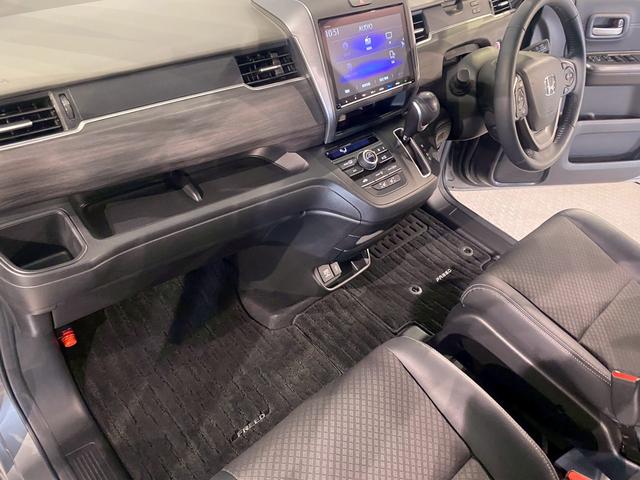 フリード Ｇ・ホンダセンシング　両側電動スライドドア　ＡＷ　シートヒーター　Ｆセグ　追突被害軽減ブレーキ　Ｗエアバッグ　パワーウィンドウ　１オ－ナ－　アクティブクルーズコントロール　スマートキ　カーテンエアバッグ　整備点検記録簿（22枚目）