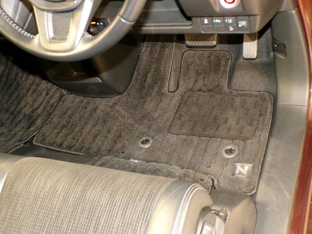 N-WGNカスタム L・ターボホンダセンシング Bluetooth接続シートヒータードラレコETCインターナビフルセグTV純正アルミホイールスマートキー ブレーキサポート 盗難警報装置 横滑り防止機能 禁煙 サイドエアバック クルーズC リヤカメラ(32枚目)