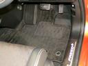 フロアマット装着しています。