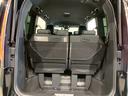 後部座席に乗車時もこれだけのラゲッジスペースを確保できます。