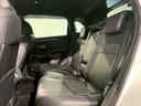 清潔で広々したシートです!後部座席でもゆったり快適に過ごせるので、後ろに座る人たちもドライブが楽しくなりますよ。是非、現車を見て体感してみてください。