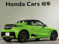 【点検整備】ご納車時には納車点検実施いたします。指定交換部品（エンジンオイル、オイルエレメント、ワイパーゴム）新品交換致します。その他必要交換部品は点検時交換致します。 2