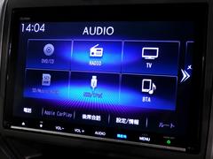 ＣＤ、ＤＶＤ、Ｂｌｕｅｔｏｏｔｈ、ＡＭ、ＦＭ、ＡＵＸ、スマートフォン接続ができます。 7