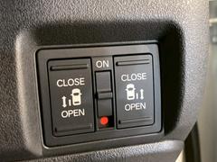 ����ư���饤�ɥɥ��ۥܥ����ĤǼ�ͳ���ߤ˳��Ĥ���ǽ�������ĤǱ�ž�ʤ���ɤ���Υɥ��Ⳬ�ĤǤ���Τ����������������Ǥ������߹����ɻߵ�ǽ��Ĥ��Ƥ���ΤǾ����ʤ����ͤ���������¿��Ǥ��� 7