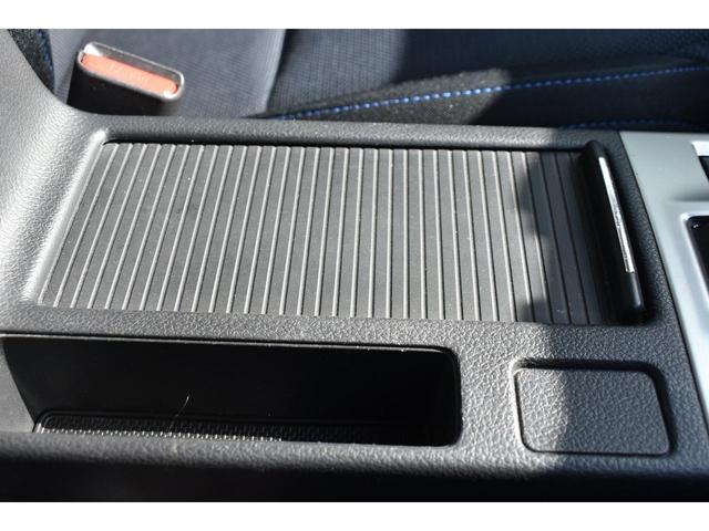 レヴォーグ １．６ＧＴ－Ｓアイサイト　エアロ　純正ナビ　Ｒカメラ　ＥＴＣ　全車速追従クルーズコントロール　中央車線維持　車線逸脱防止機能　先行者発進お知らせ機能　誤発進抑制機能　左右独立調整フルオートエアコン　メッシュグリル（38枚目）