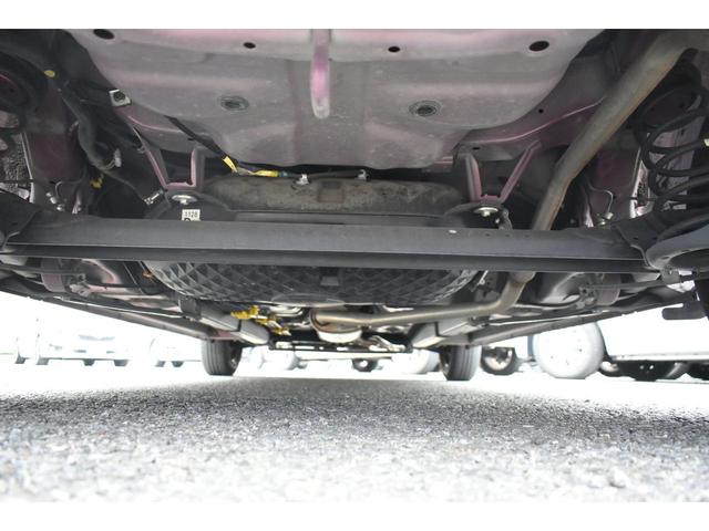 ステラ Ｌスマートアシスト　元社用車　純正オーディオ　アイボリー内装　スマートアシスト　衝突警報機能　誤発進抑制機能（作動車速６０ｋｍ／ｈ以下※対歩行者は５０ｋｍ／ｈ以下）　車線逸脱警報機能　オートハイビーム　先行車発進お知らせ機能（18枚目）