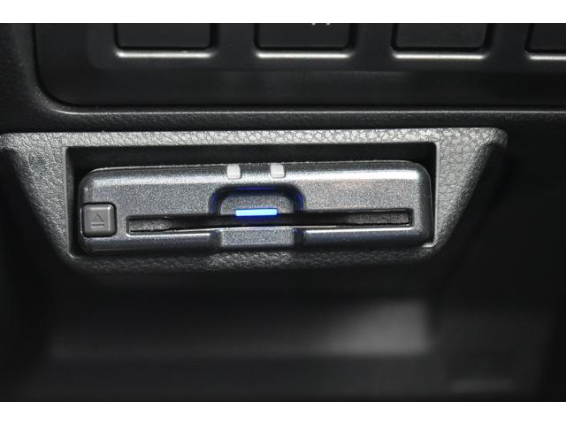 フォレスター アドバンス　純正ナビ　サンルーフ　パワーリアゲート　アイサイトＶＥＲ３．０　パワーリアゲート　ブルーレイ／ＤＶＤ再生　フロント・サイド・リアカメラ　全車速追従クルーズコントロール　中央車線維持　車線逸脱防止機能　側方警戒システム　後退時ブレーキアシスト（22枚目）