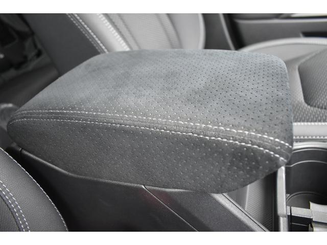 フォレスター アドバンス　純正ナビ　サンルーフ　パワーリアゲート　アイサイトＶＥＲ３．０　パワーリアゲート　ブルーレイ／ＤＶＤ再生　フロント・サイド・リアカメラ　全車速追従クルーズコントロール　中央車線維持　車線逸脱防止機能　側方警戒システム　後退時ブレーキアシスト（46枚目）