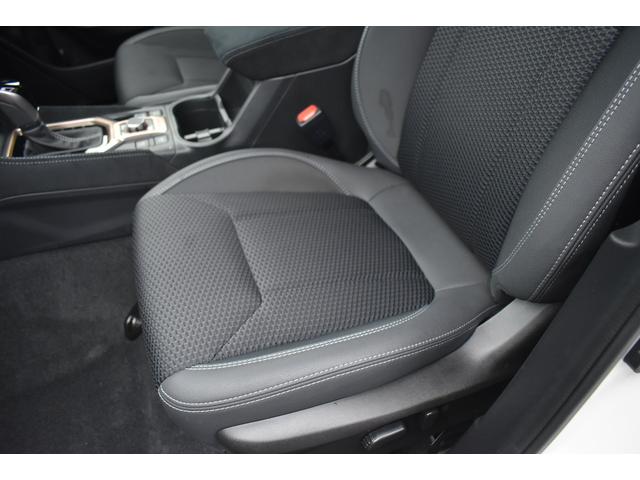 フォレスター アドバンス　純正ナビ　サンルーフ　パワーリアゲート　アイサイトＶＥＲ３．０　パワーリアゲート　ブルーレイ／ＤＶＤ再生　フロント・サイド・リアカメラ　全車速追従クルーズコントロール　中央車線維持　車線逸脱防止機能　側方警戒システム　後退時ブレーキアシスト（71枚目）