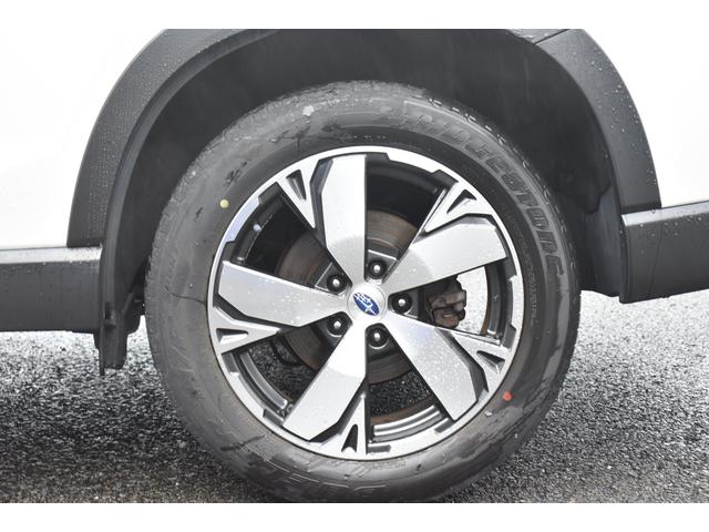 フォレスター アドバンス　純正ナビ　サンルーフ　パワーリアゲート　アイサイトＶＥＲ３．０　パワーリアゲート　ブルーレイ／ＤＶＤ再生　フロント・サイド・リアカメラ　全車速追従クルーズコントロール　中央車線維持　車線逸脱防止機能　側方警戒システム　後退時ブレーキアシスト（77枚目）