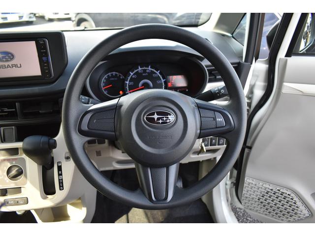 ステラ Lスマートアシスト 純正ナビ アイボリー内装 スマートアシスト リモコンキー CD/DVD再生 ワンセグ BLUETOOTH マニュアルエアコン パンク修理キット フロントベンチシート アイドリングストップ(28枚目)