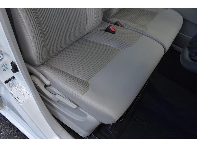 ステラ Lスマートアシスト 純正ナビ アイボリー内装 スマートアシスト リモコンキー CD/DVD再生 ワンセグ BLUETOOTH マニュアルエアコン パンク修理キット フロントベンチシート アイドリングストップ(35枚目)