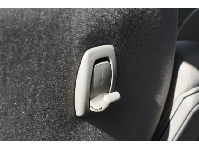 ステラ Lスマートアシスト 純正ナビ アイボリー内装 スマートアシスト リモコンキー CD/DVD再生 ワンセグ BLUETOOTH マニュアルエアコン パンク修理キット フロントベンチシート アイドリングストップ(50枚目)