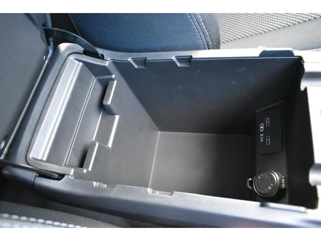 インプレッサスポーツ ２．０ｅ－Ｌアイサイト　純正ナビ　ＥＴＣ　Ｒカメラ　プッシュスタート＆スマートアクセス　全車速追従クルーズコントロール　中央車線維持　車線逸脱防止機能　後退時ブレーキアシスト　左右独立調整フルオートエアコン　歩行者用エアバッグ（41枚目）