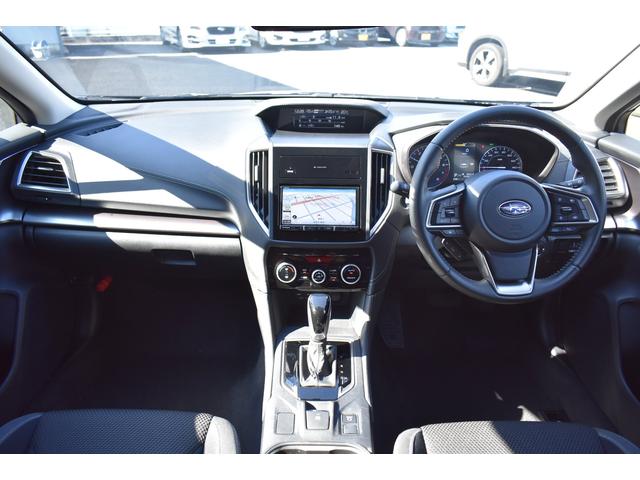 インプレッサスポーツ ２．０ｅ－Ｌアイサイト　純正ナビ　ＥＴＣ　Ｒカメラ　プッシュスタート＆スマートアクセス　全車速追従クルーズコントロール　中央車線維持　車線逸脱防止機能　後退時ブレーキアシスト　左右独立調整フルオートエアコン　歩行者用エアバッグ（13枚目）